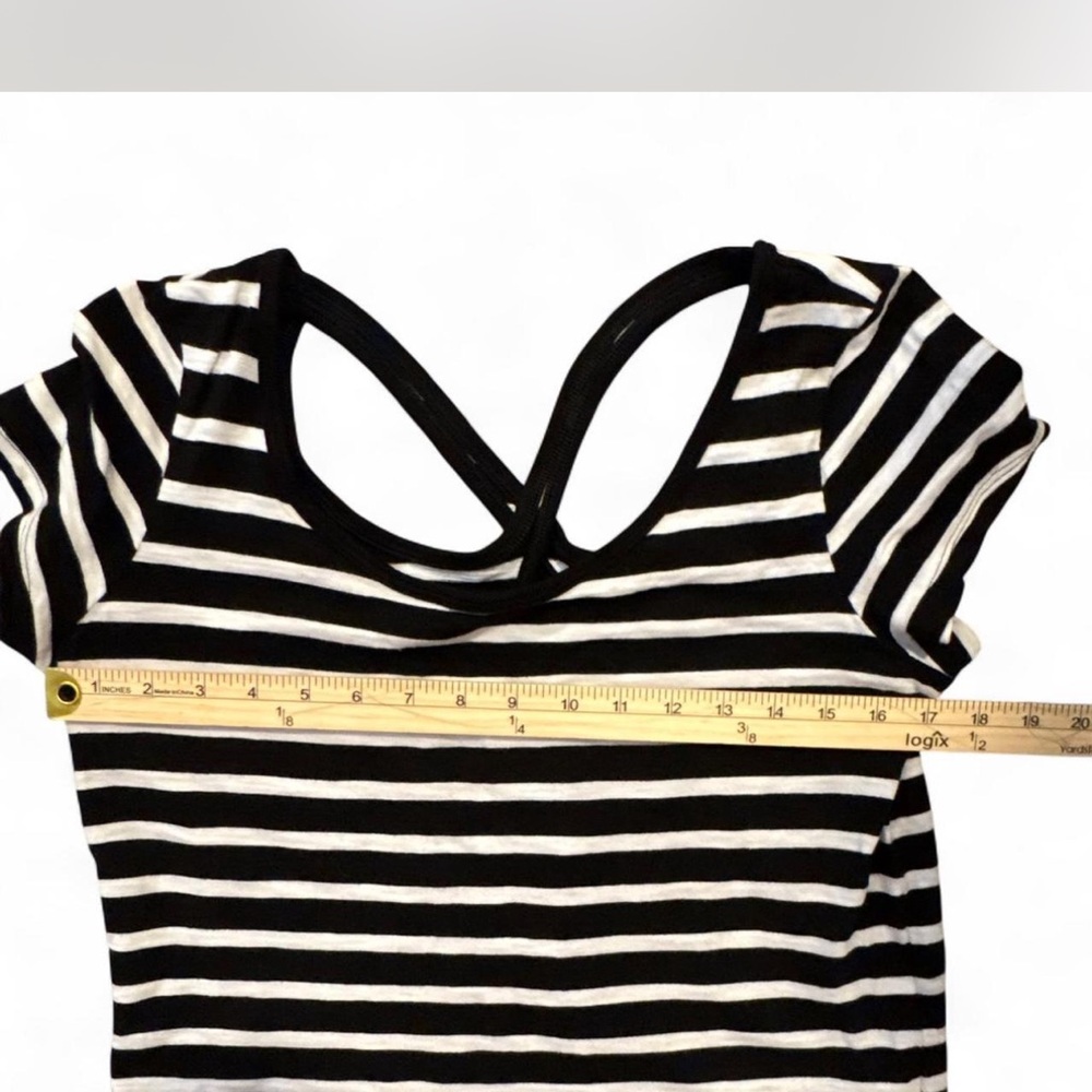 White House Black Market Striped Crisscross Back Scoop Neck Short Sleeve Top - Picture 4 of 5